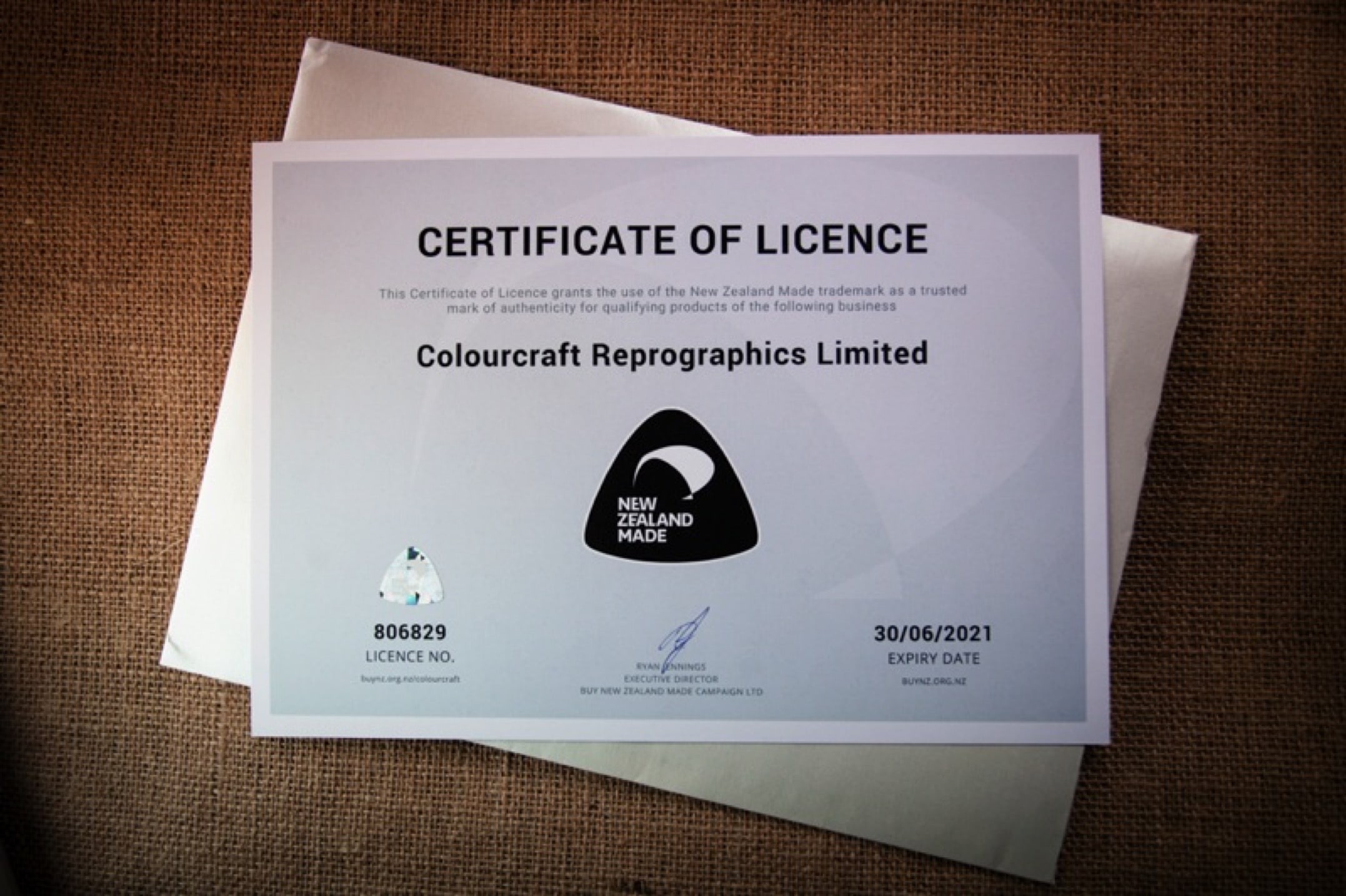 Custom printed certificates Wellington – premium award and graduation certificate printing NZ